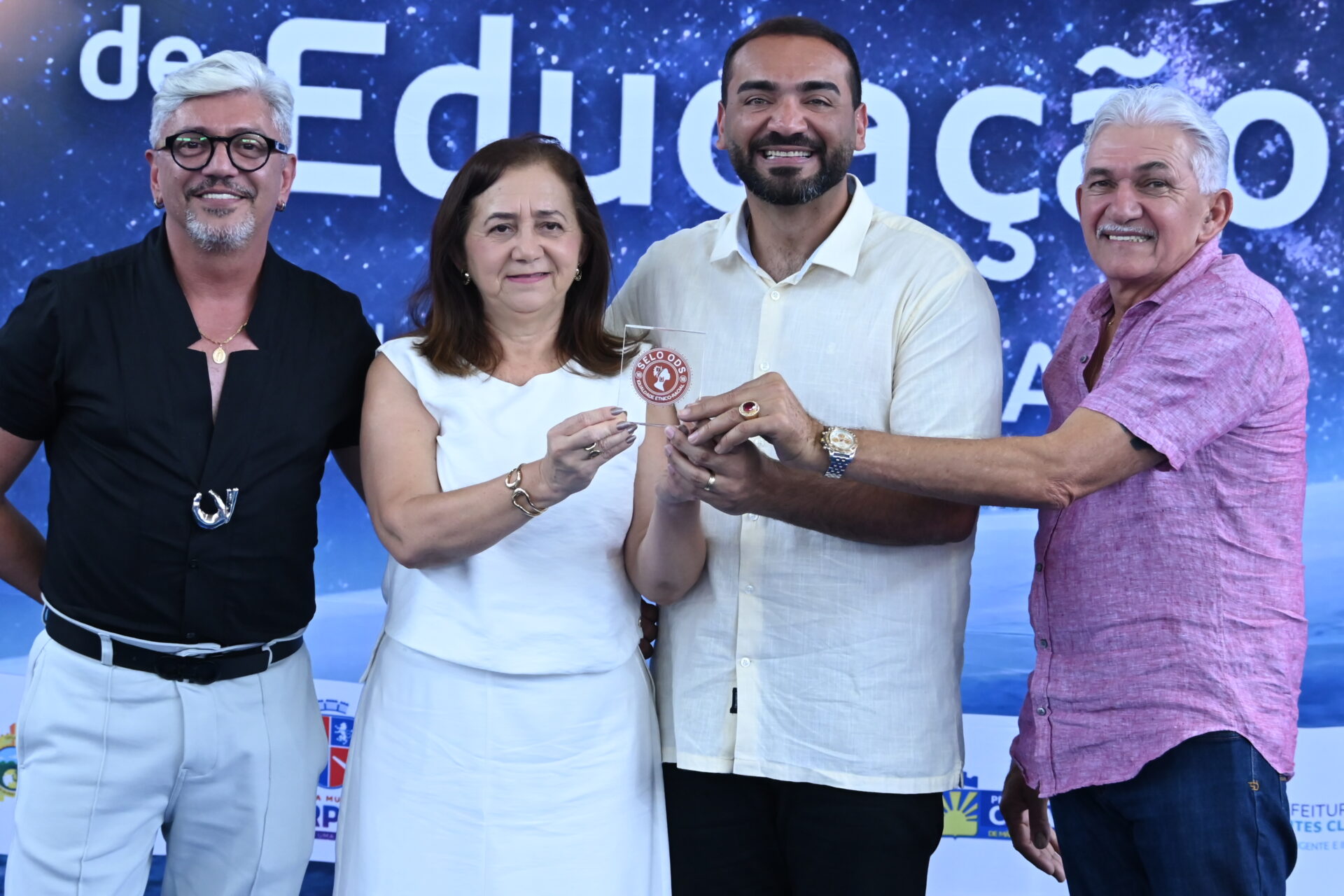 Prefeitura de Ingá e Instituto Alpargatas realizam premiação para Aluno nota 10