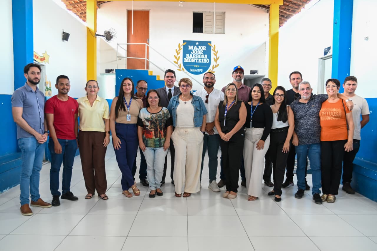 Prefeitura de Ingá e SEBRAE-PB se reúnem para alinhar programa Cidade Empreendedora